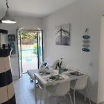 Oasimareblu